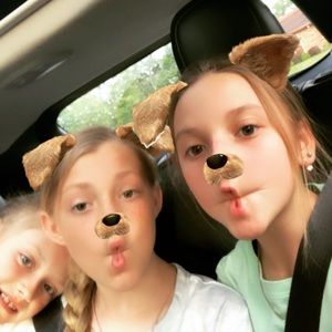 Meet your Posher, Addison